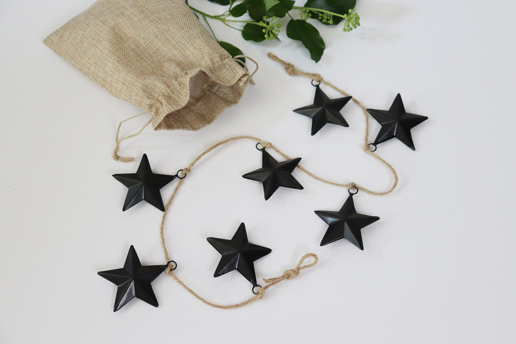 Black Metal Star Garland