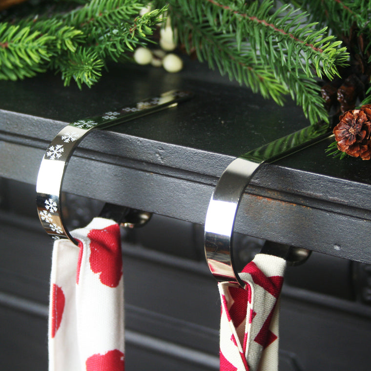 Mantel Clip For Christmas Stockings Shiny Silver - HIDE & SEEK TEXTILES